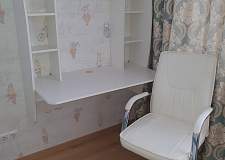 Навесной компьютерный стол Zeus BMS