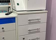 Тумба Маникюрная с замком и ящиками BMS